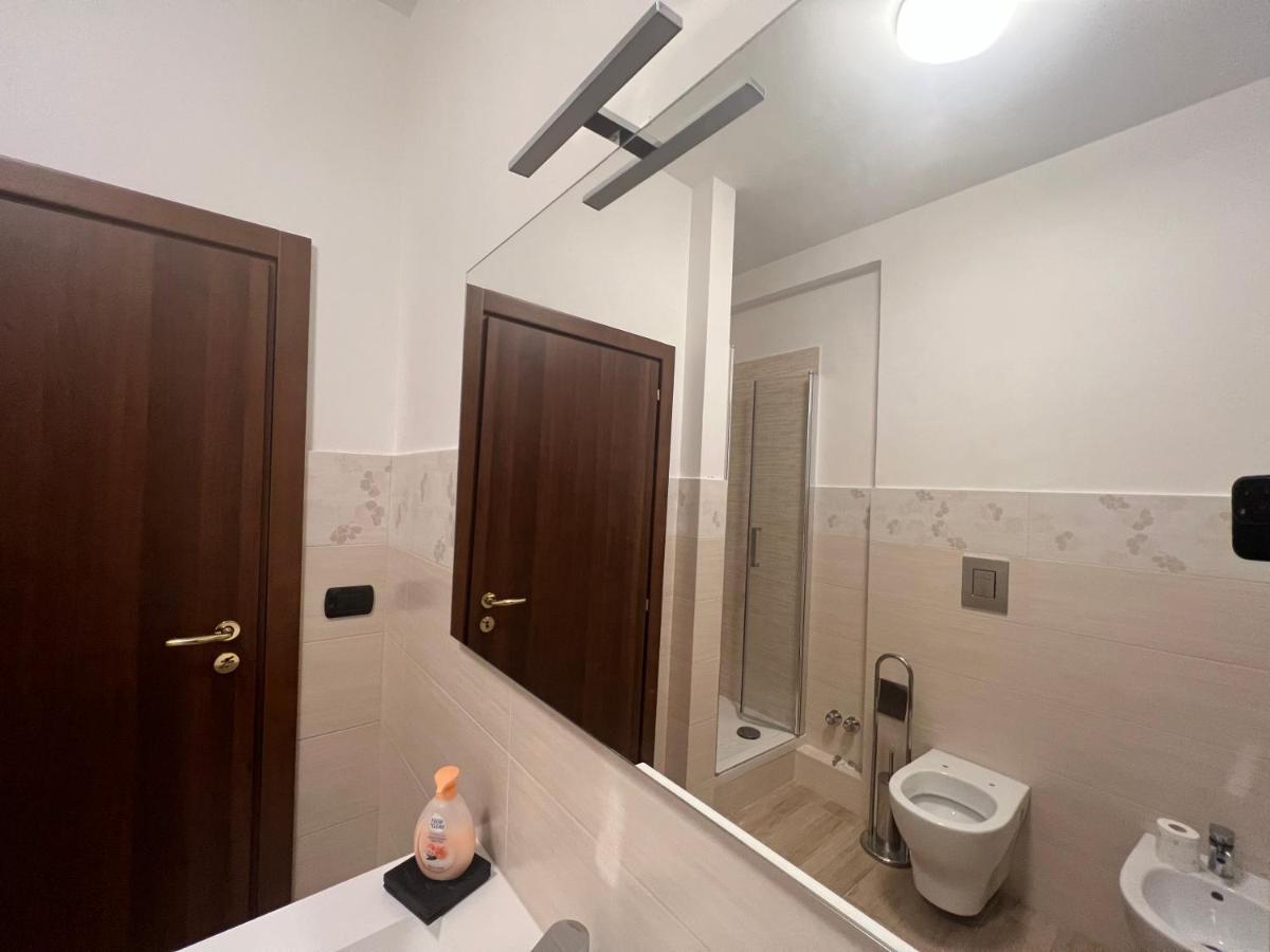 Marta'S Apartment Рокказаро Экстерьер фото